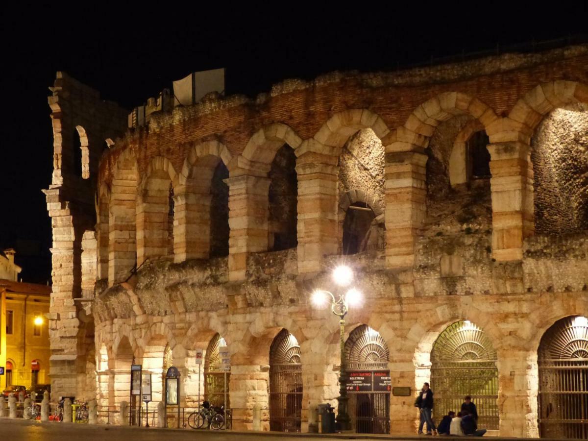Verona Relais + Private Parking Exterior photo